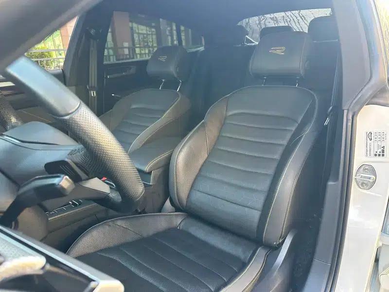 Volkswagen CC 2021 380TSI Striking Edition — миниатюра 16