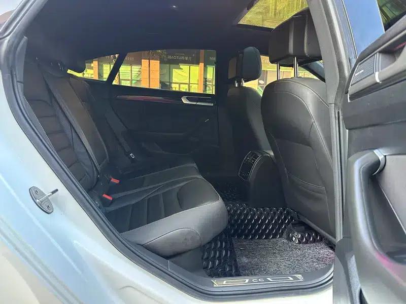 Volkswagen CC 2021 380TSI Striking Edition — миниатюра 20