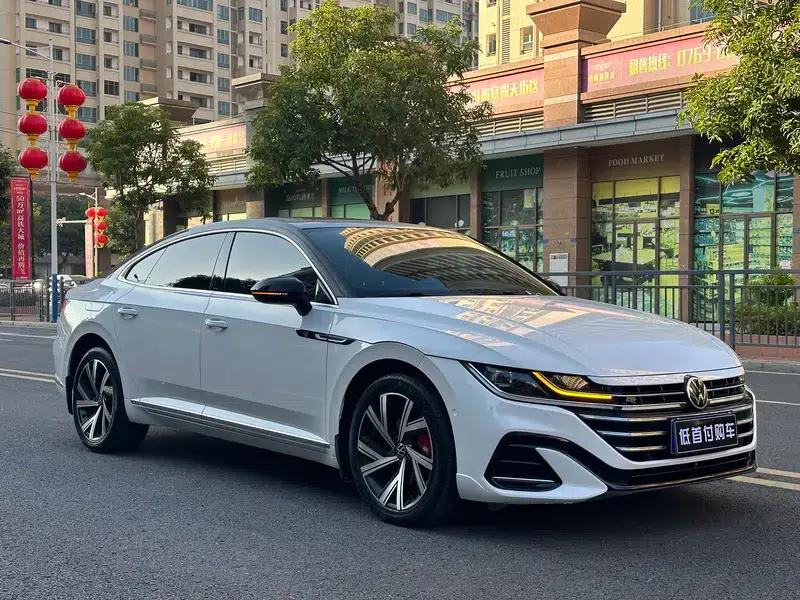 Volkswagen CC 2021 380TSI Striking Edition — миниатюра 3