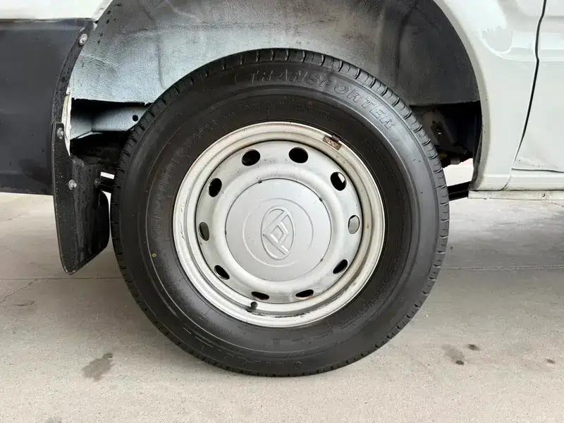 Xintu V80 2019 Classic Model 2.5T 6-speed Manual Transmission, Aoyuntong Short Wheelbase, Ultra-Low Roof, 5/6 Seats — миниатюра 15