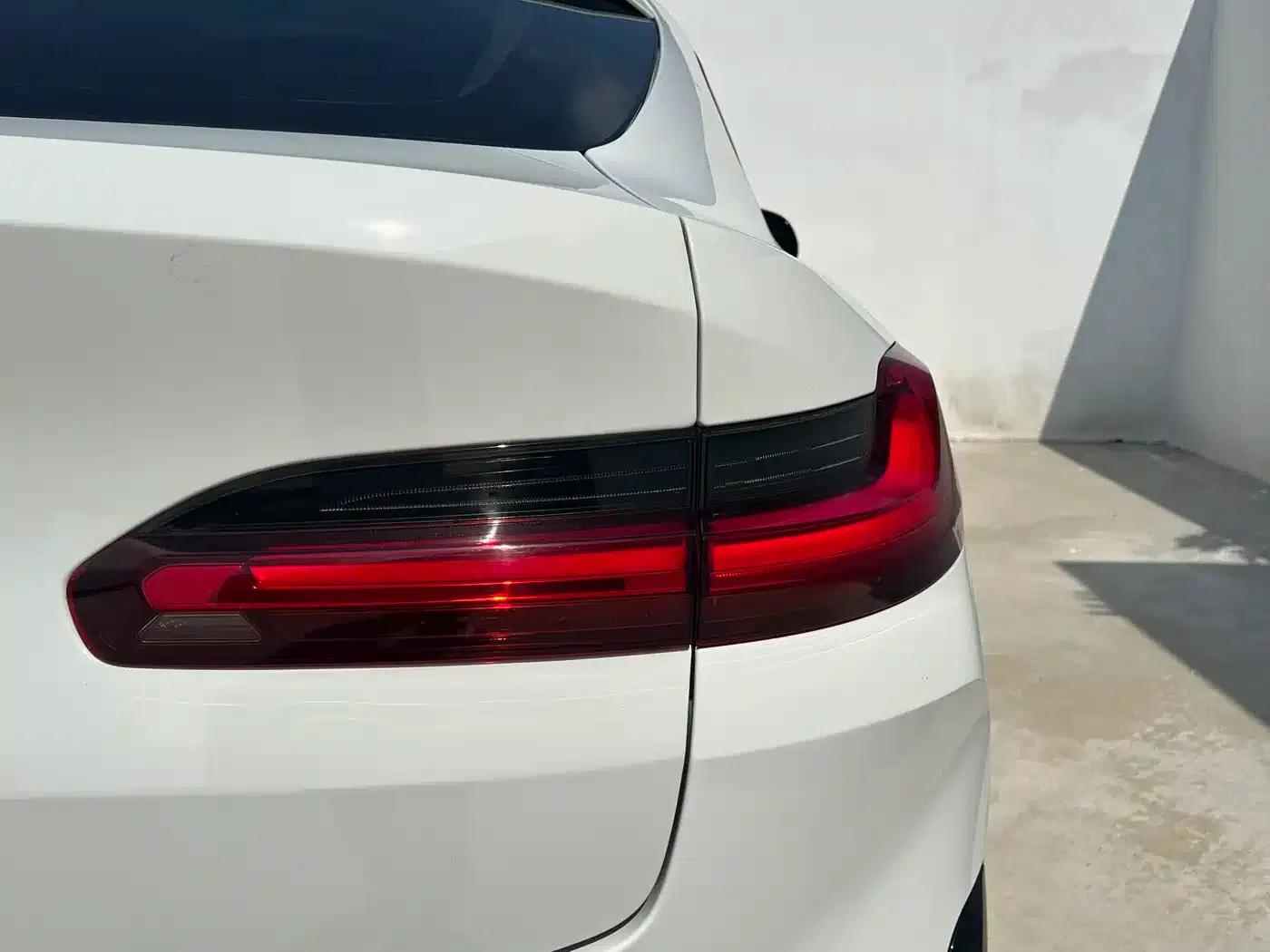 2022 BMW X4 xDrive 25i M Sport Package — миниатюра 14