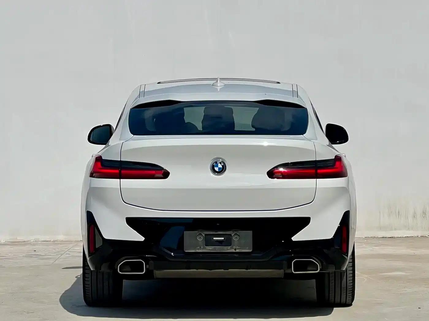 2022 BMW X4 xDrive 25i M Sport Package — миниатюра 4