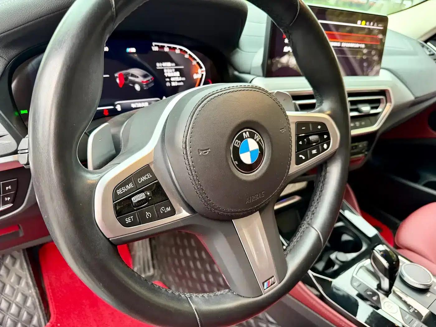 2022 BMW X4 xDrive 25i M Sport Package — миниатюра 13