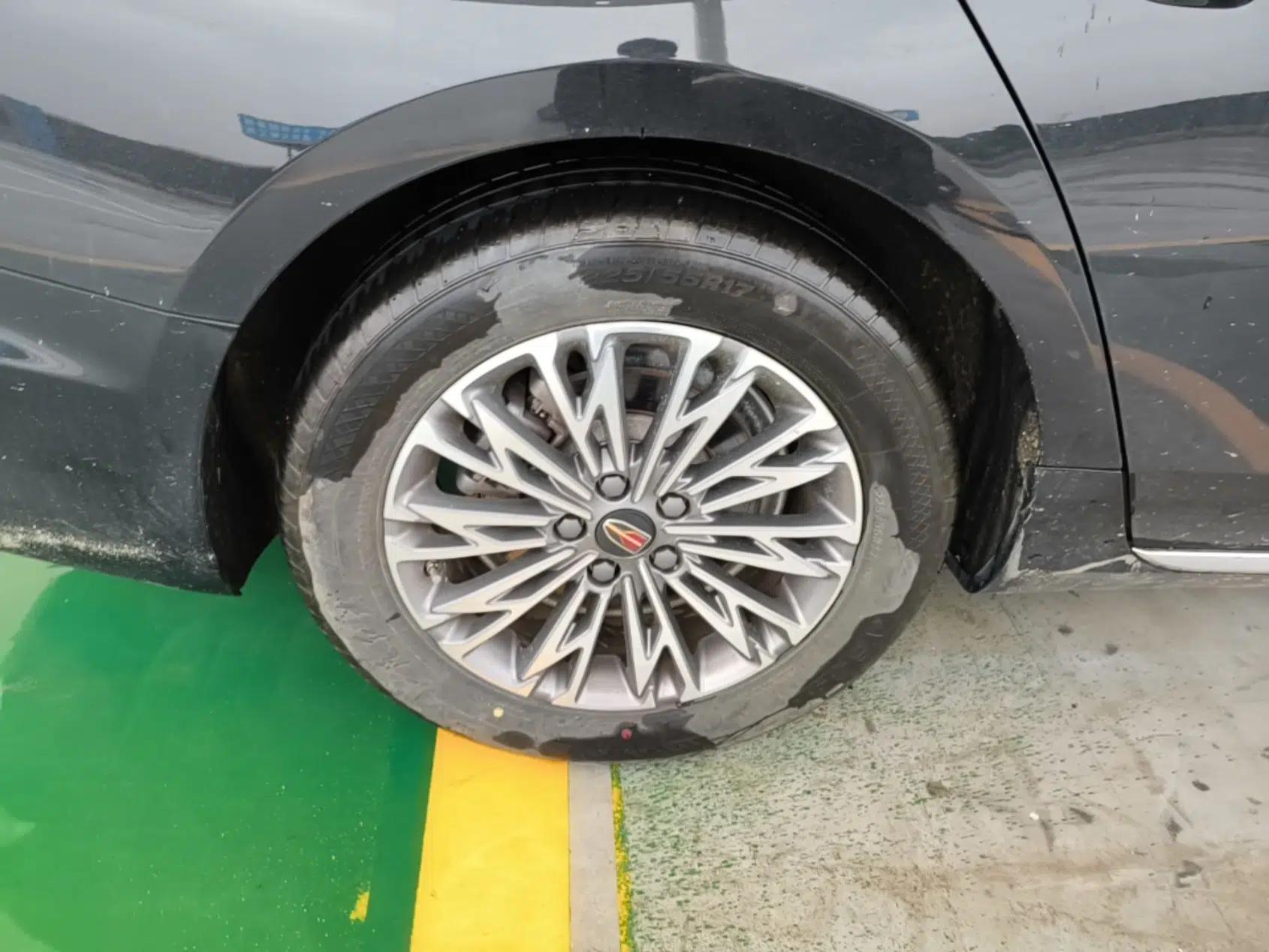 Hongqi H5 2024 1.5T DCT Smart Connect Flagship Edition — миниатюра 11