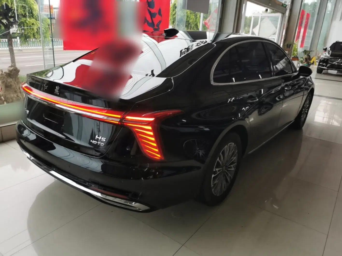 Hongqi H5 2024 2.0T Automatic Smart Connect Flagship Edition — миниатюра 6