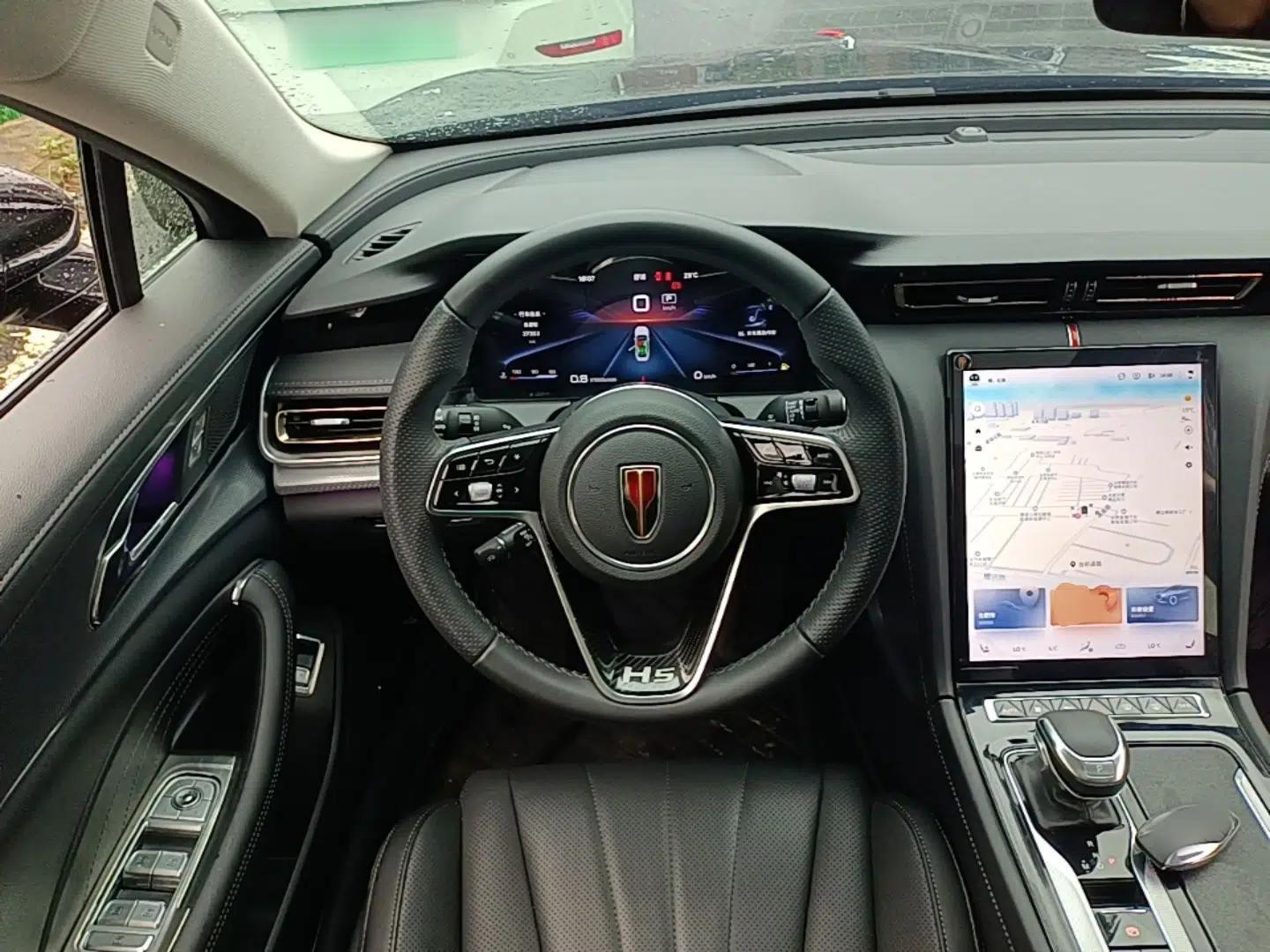 Hongqi H5 2023 2.0T Automatic Smart Connect Flagship Edition — миниатюра 13