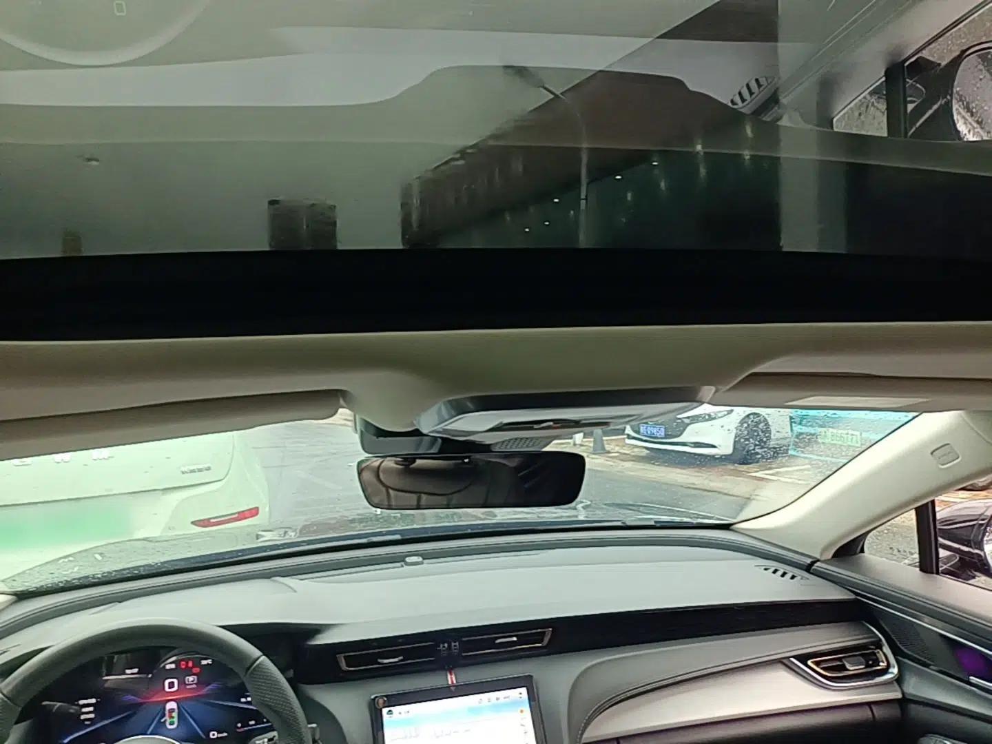 Hongqi H5 2023 2.0T Automatic Smart Connect Flagship Edition — миниатюра 21