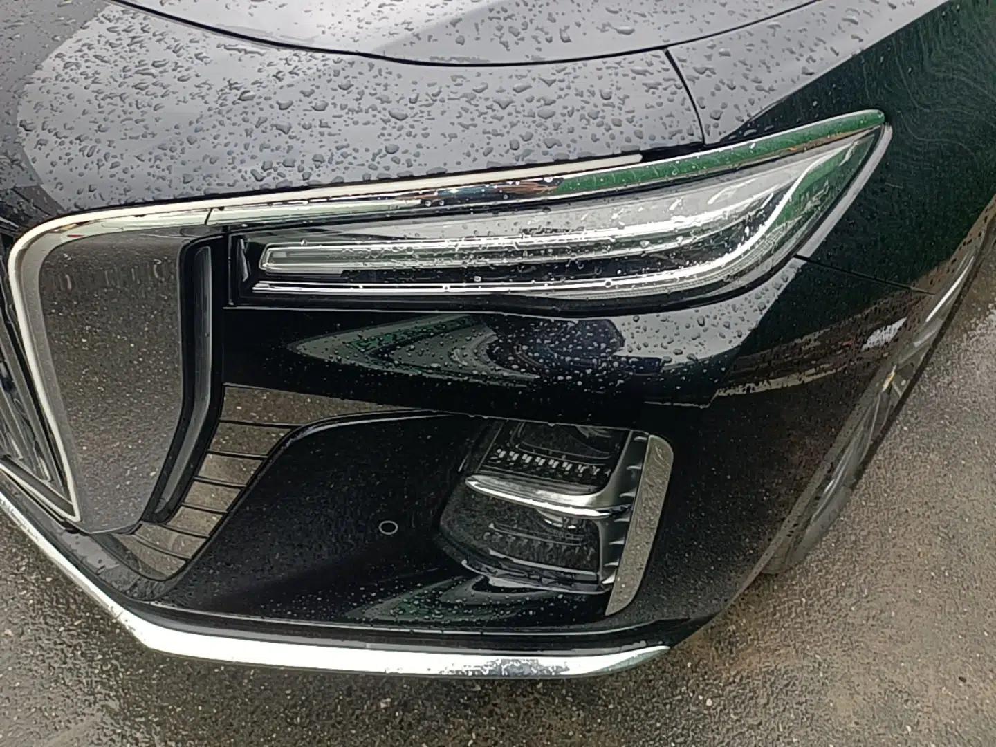 Hongqi H5 2023 2.0T Automatic Smart Connect Flagship Edition — миниатюра 8