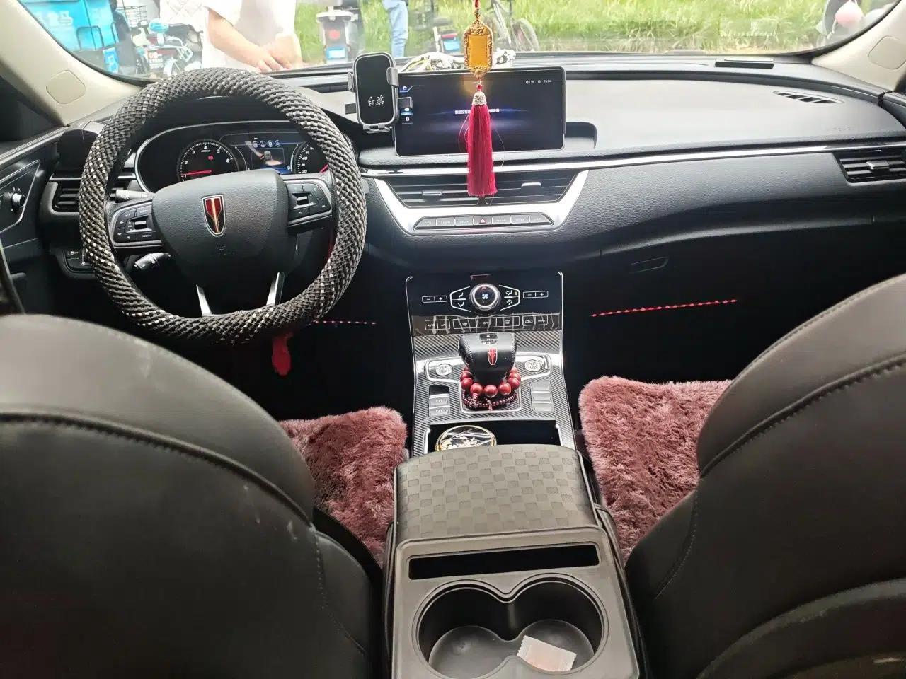 Hongqi H5 2020 1.5T DCT Flagship Edition — миниатюра 13