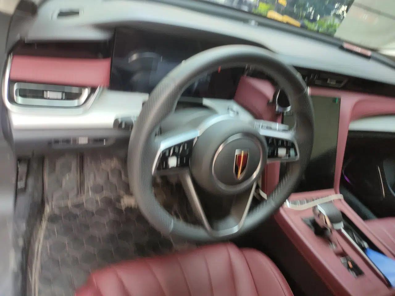 Hongqi H5 2025 1.5T DCT Qiyun 500 000th Unit Commemorative Edition — миниатюра 10