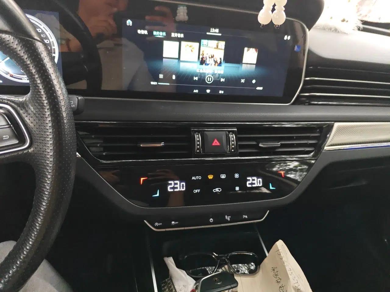 Hongqi HS5 2019 2.0T Smart Connect Flagship Edition — миниатюра 13