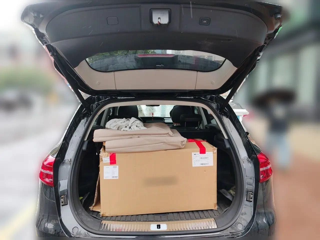Hongqi HS5 2022 Revised Version 2.0T Smart Connect Flagship Edition — миниатюра 19