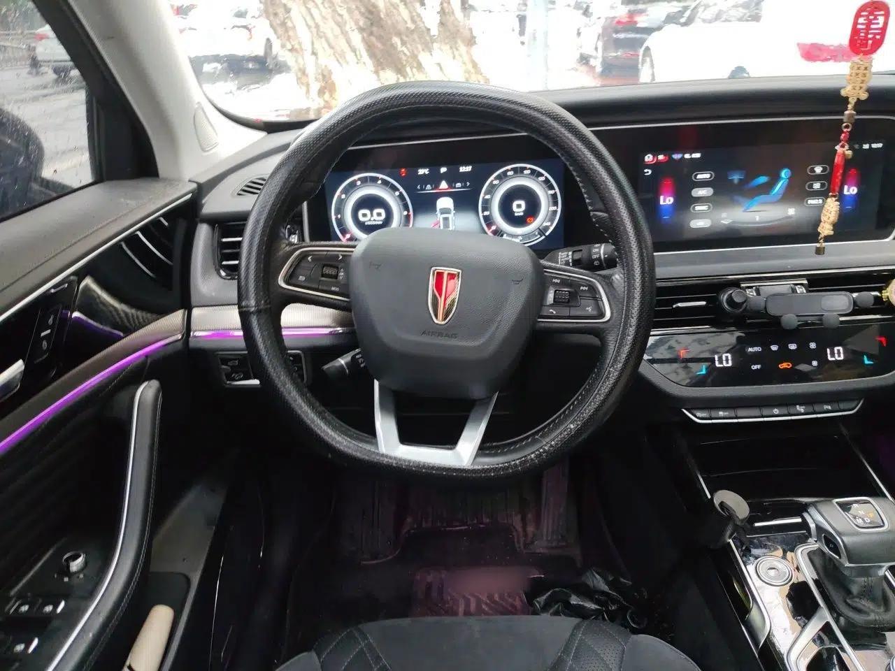 Hongqi HS5 2022 Revised Version 2.0T Smart Connect Flagship Edition — миниатюра 10
