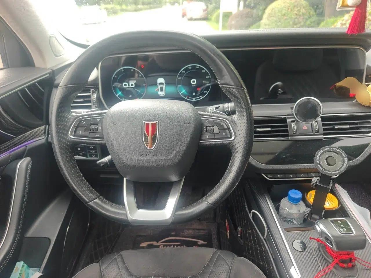 Hongqi HS5 2019 2.0T Smart Connect Flagship Edition — миниатюра 10