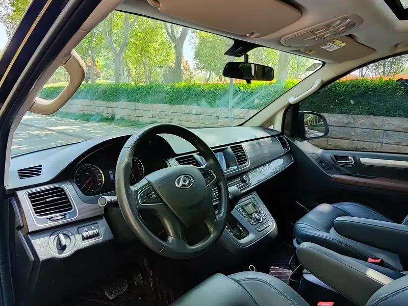 Maxus G10 2021 2.0T Gasoline Automatic Elite Edition 7-Seater — миниатюра 15