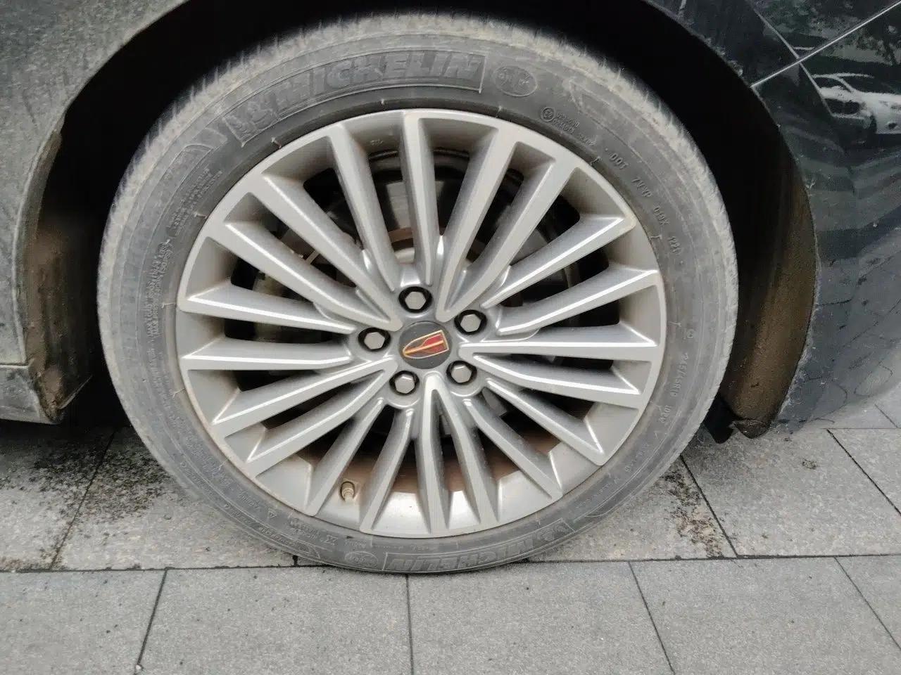 Hongqi H9 2020 2.0T Smart Connect Flagship Edition — миниатюра 8