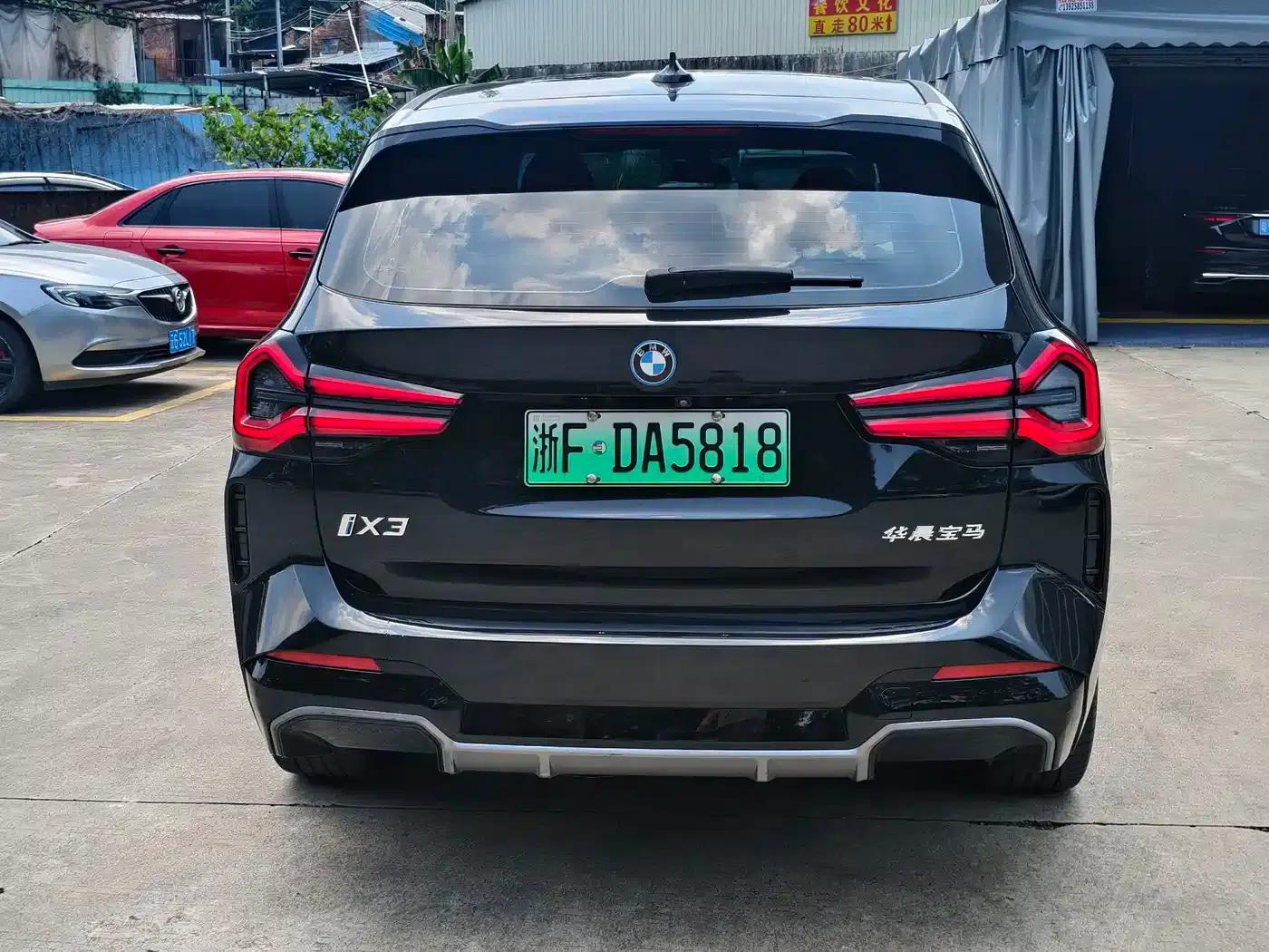 BMW iX3 2022 Leading Edition — миниатюра 6