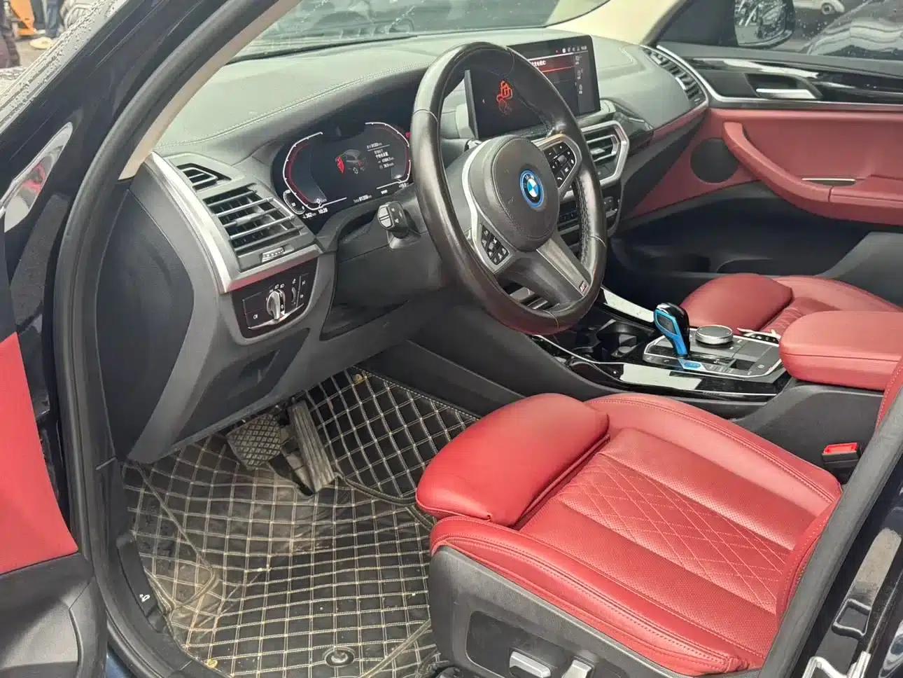 BMW iX3 2022 Facelift Leading Edition — миниатюра 6