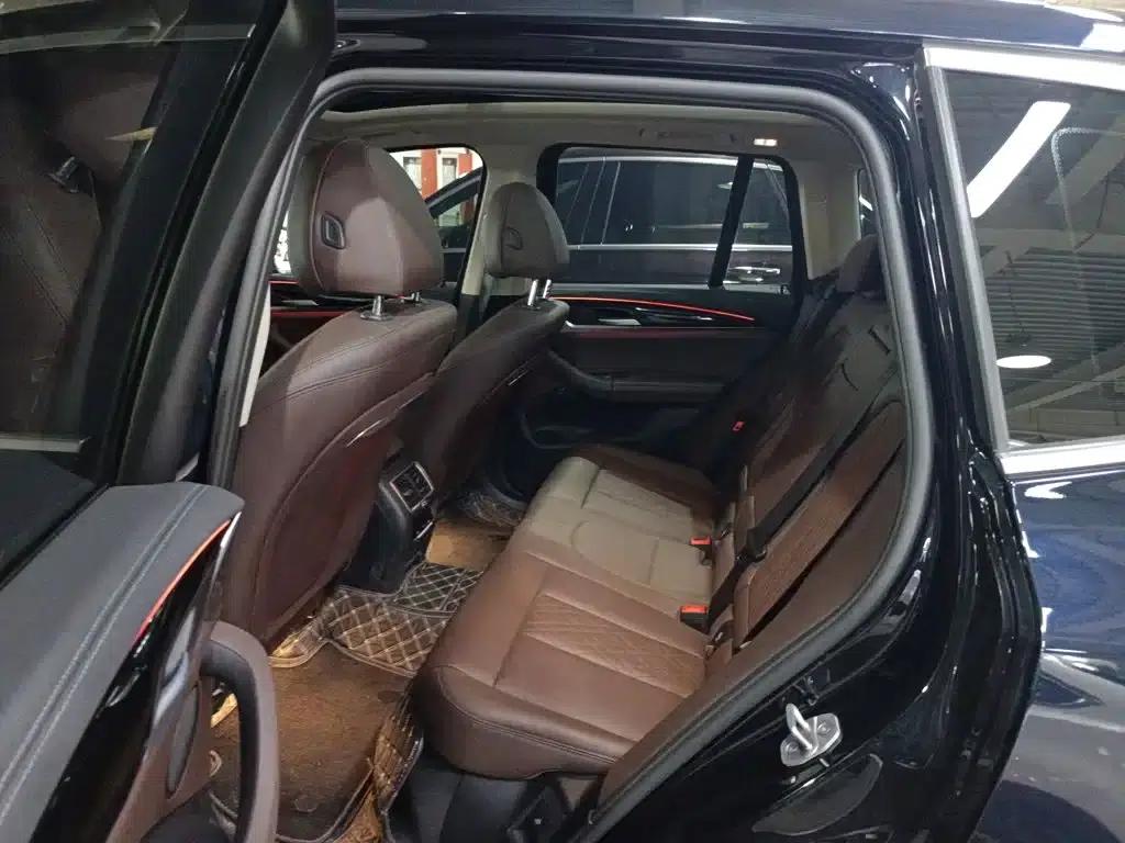 BMW iX3 2023 Leading Edition — миниатюра 13