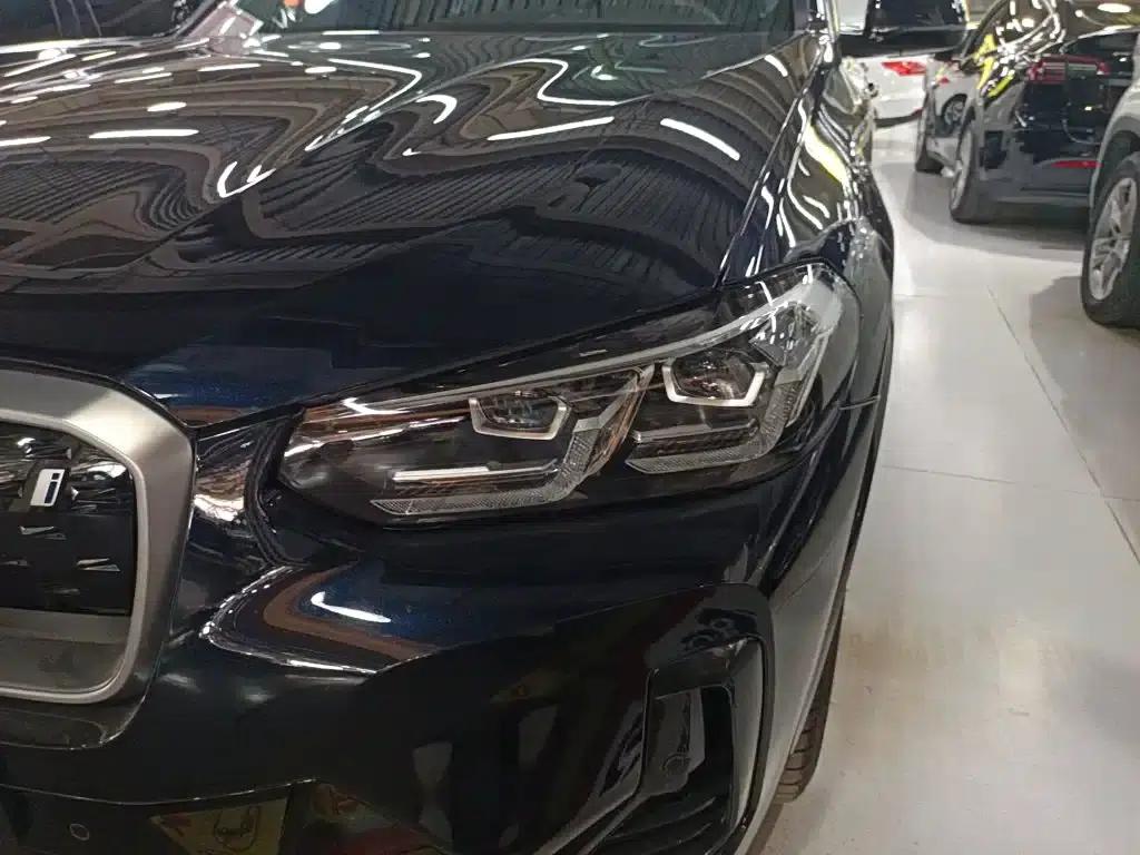 BMW iX3 2023 Leading Edition — миниатюра 18