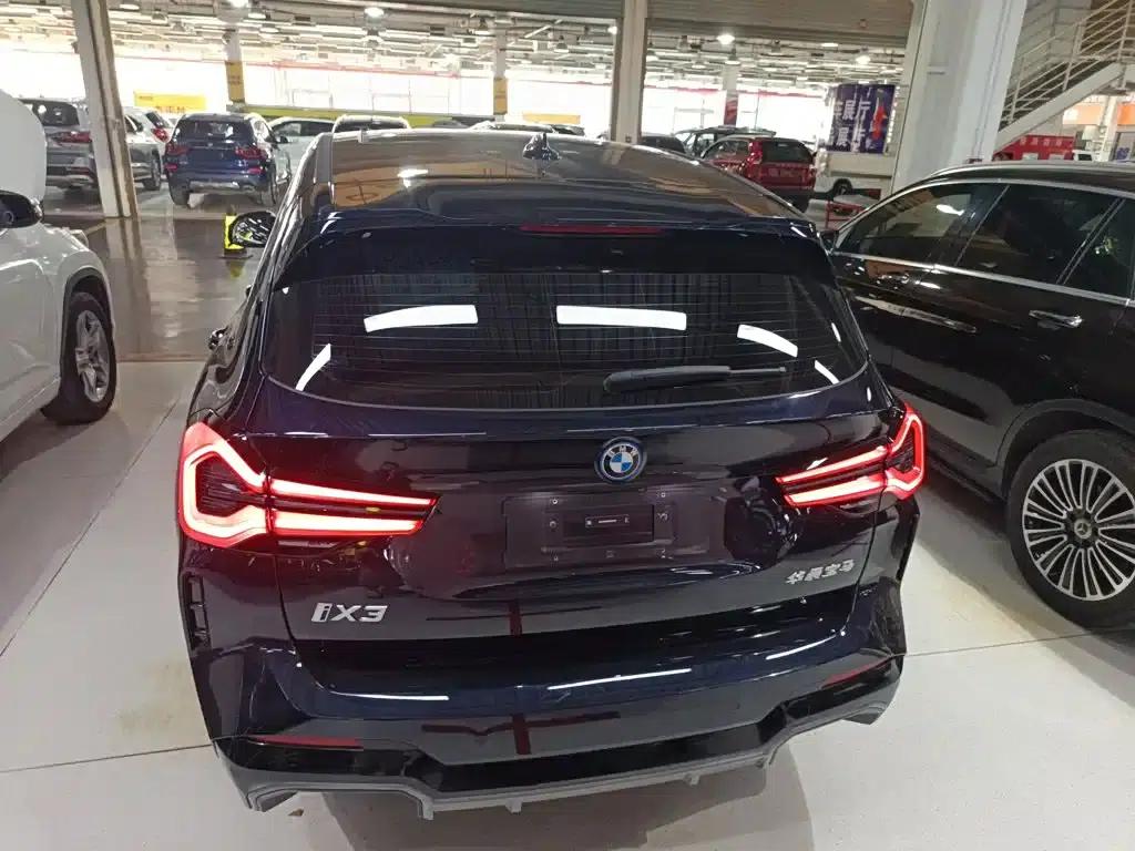 BMW iX3 2023 Leading Edition — миниатюра 4