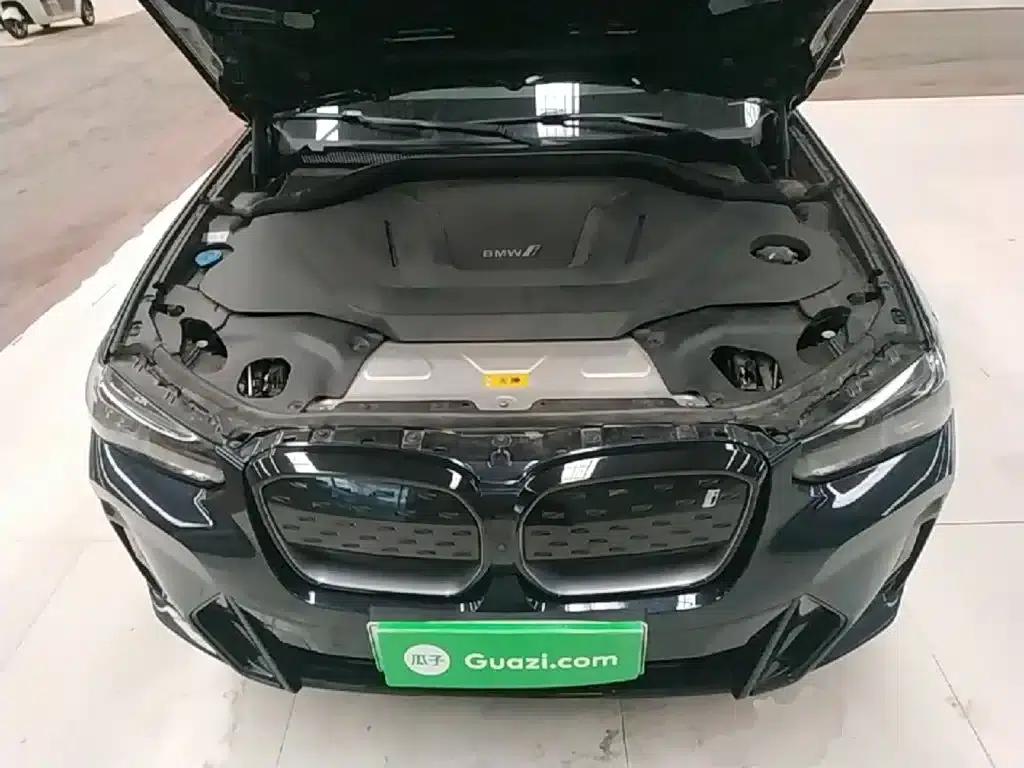 BMW iX3 2023 Leading Edition — миниатюра 20