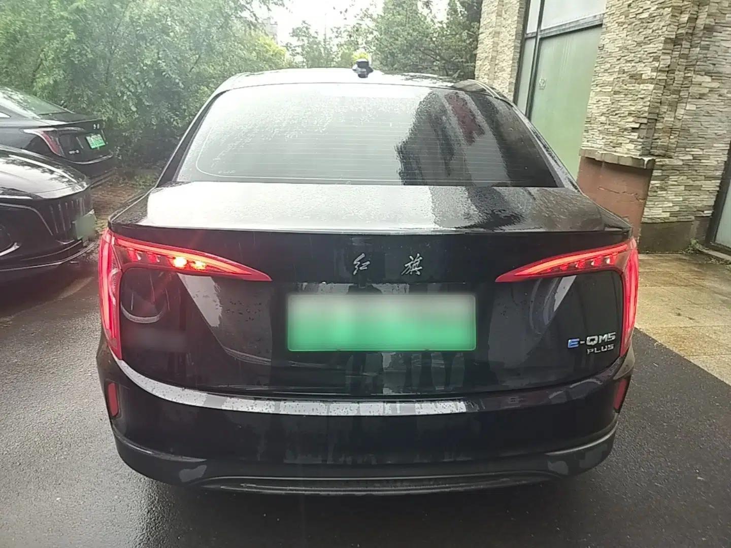 Hongqi E-QM5 2024 610 km PLUS — миниатюра 5