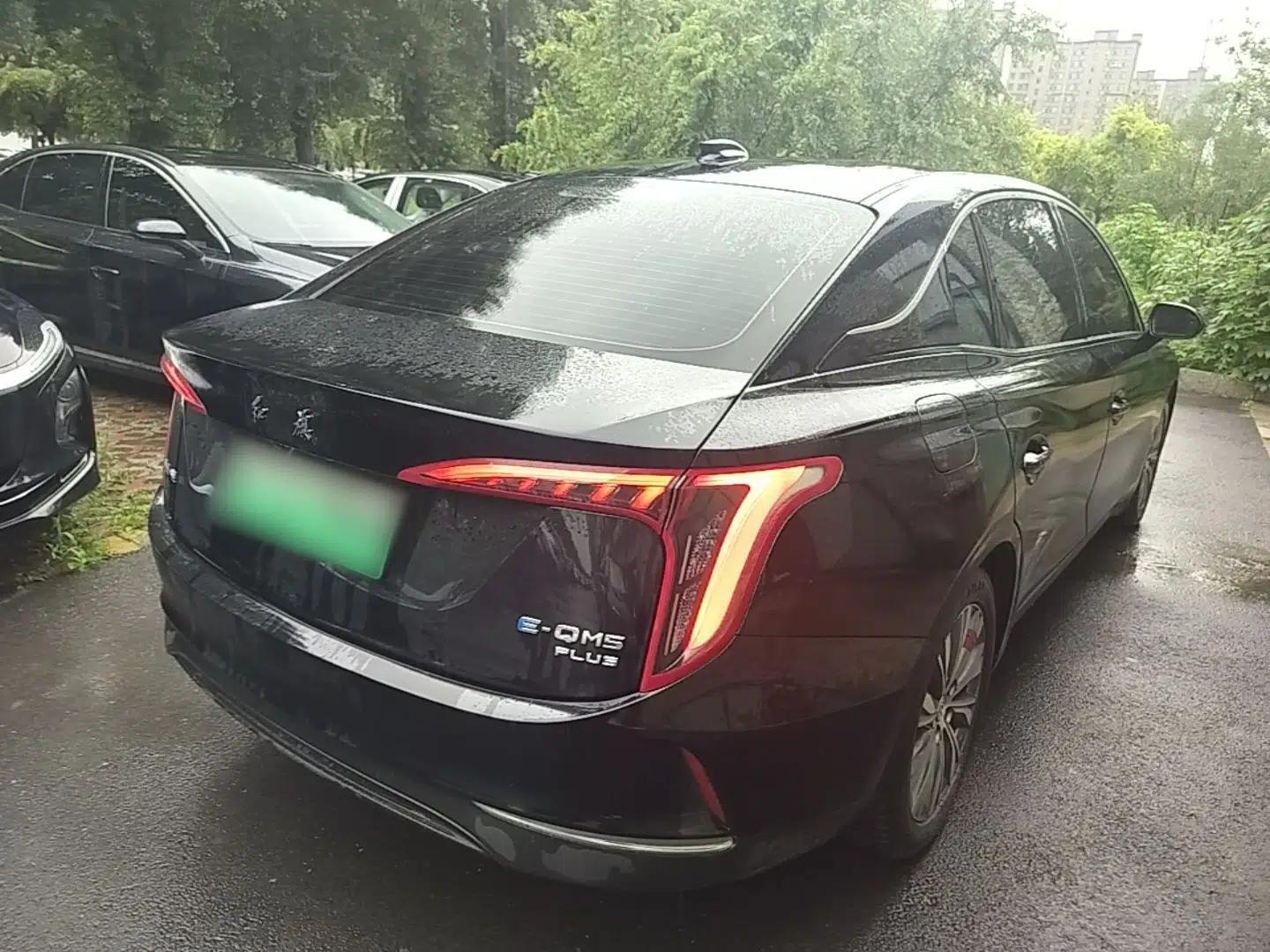 Hongqi E-QM5 2024 610 km PLUS — миниатюра 6