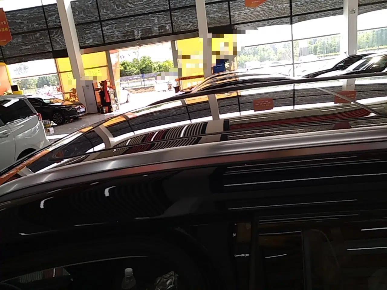 Hongqi HS3 PHEV 2024 PHEV 115km Jingwei Edition — миниатюра 7