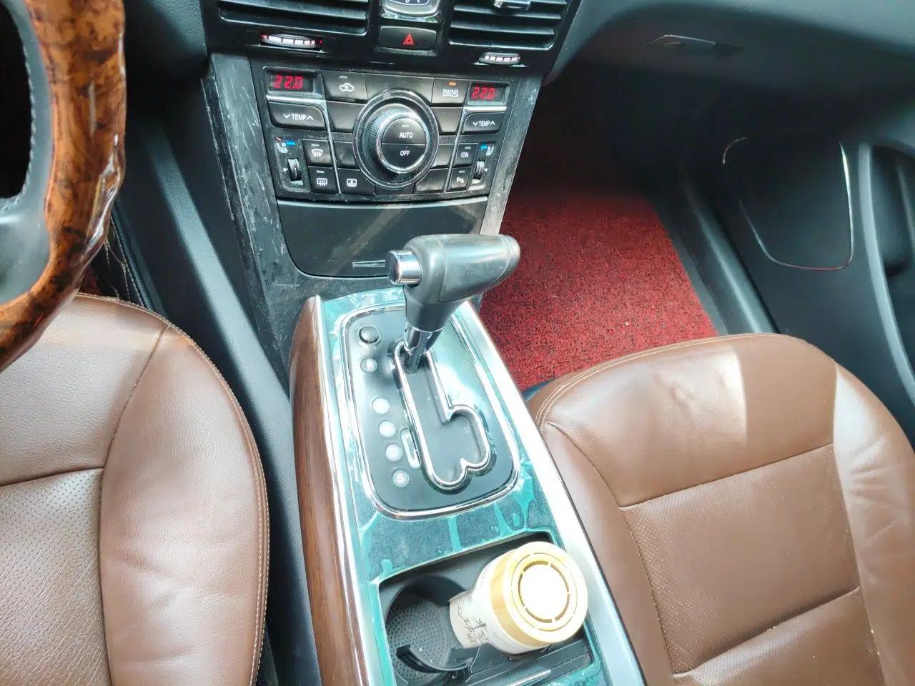 Hongqi H7 2015 2.0T Luxury Model — миниатюра 14
