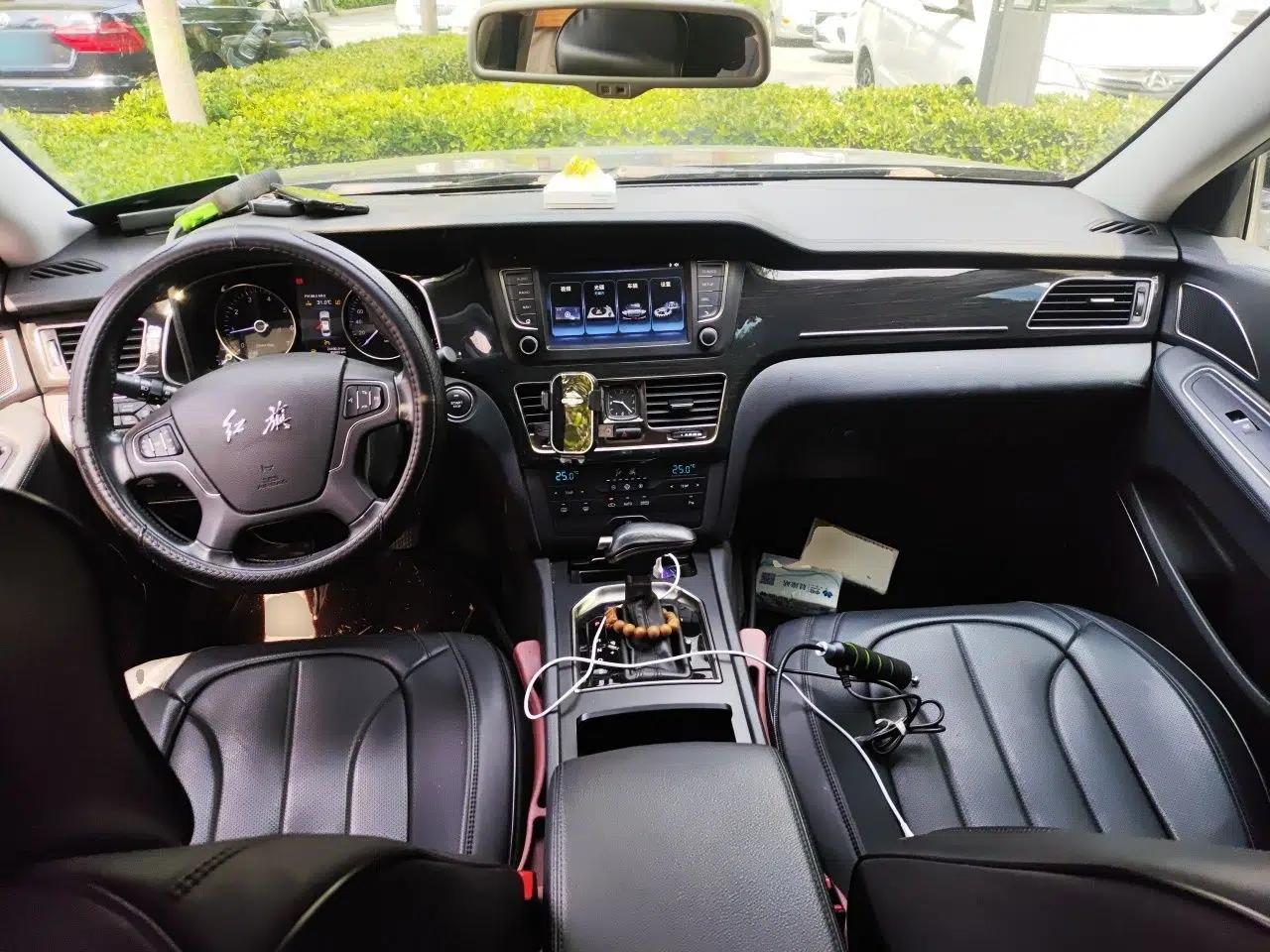 Hongqi H7 H7 2018 Model 1.8L Automatic 5-Seater — миниатюра 9
