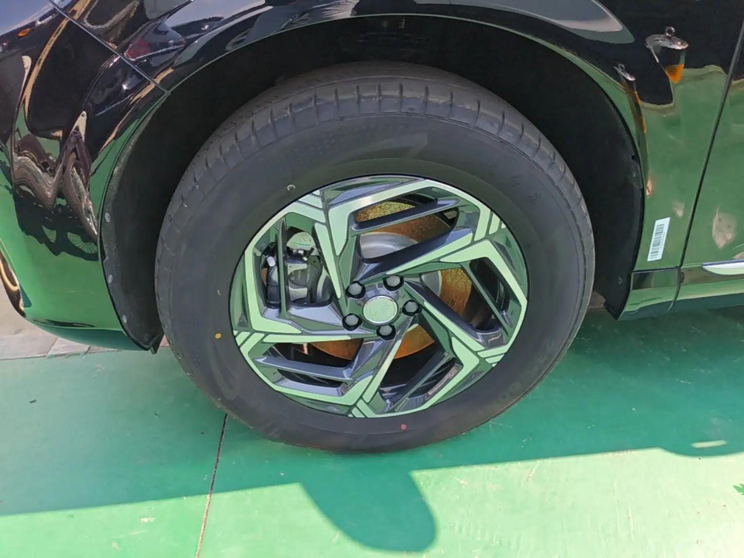 Hongqi HS3 2024 1.5T Shanwei Edition — миниатюра 10