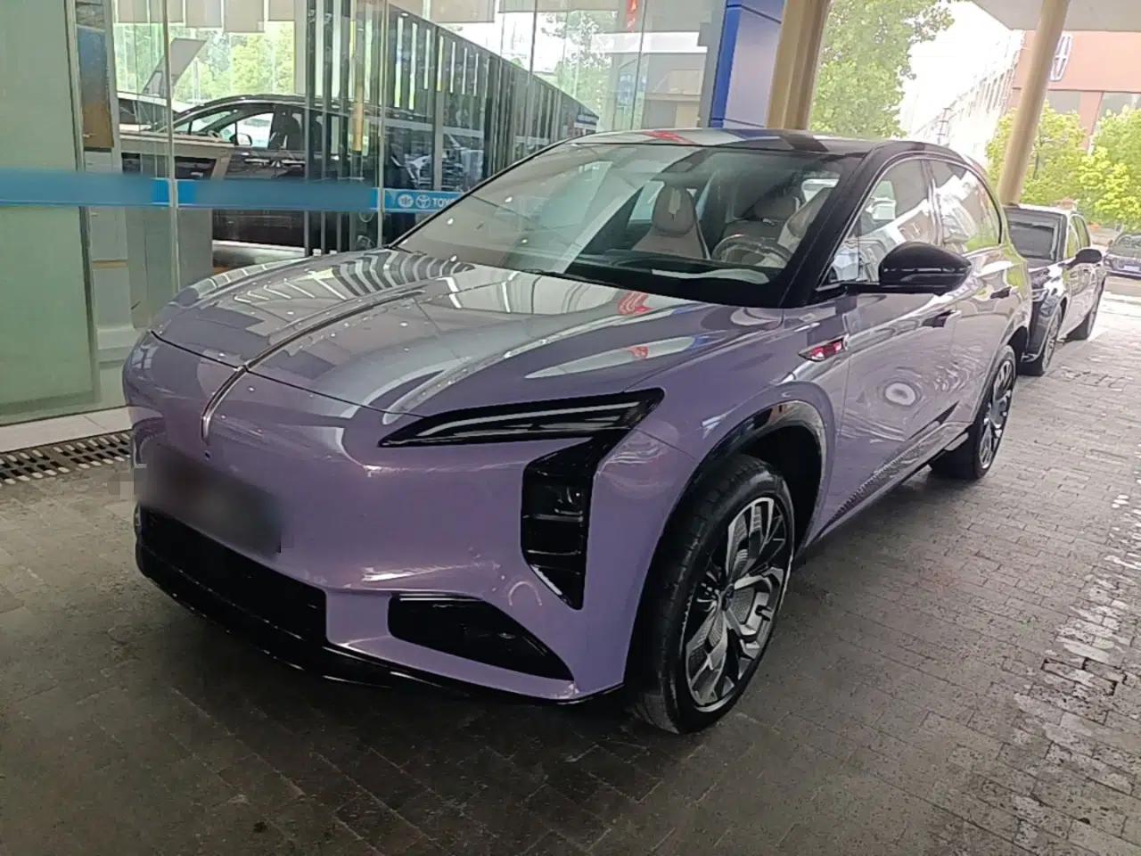 Hongqi Tiangong 08 2025 680 Ultra Four-Wheel-Drive Version — миниатюра 1