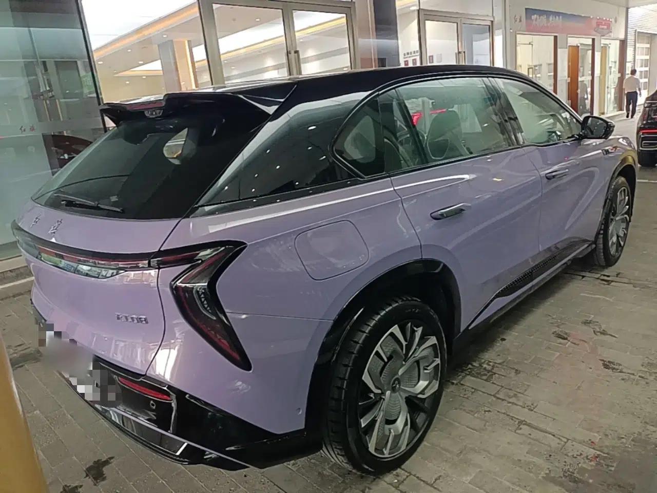 Hongqi Tiangong 08 2025 680 Ultra Four-Wheel-Drive Version — миниатюра 6