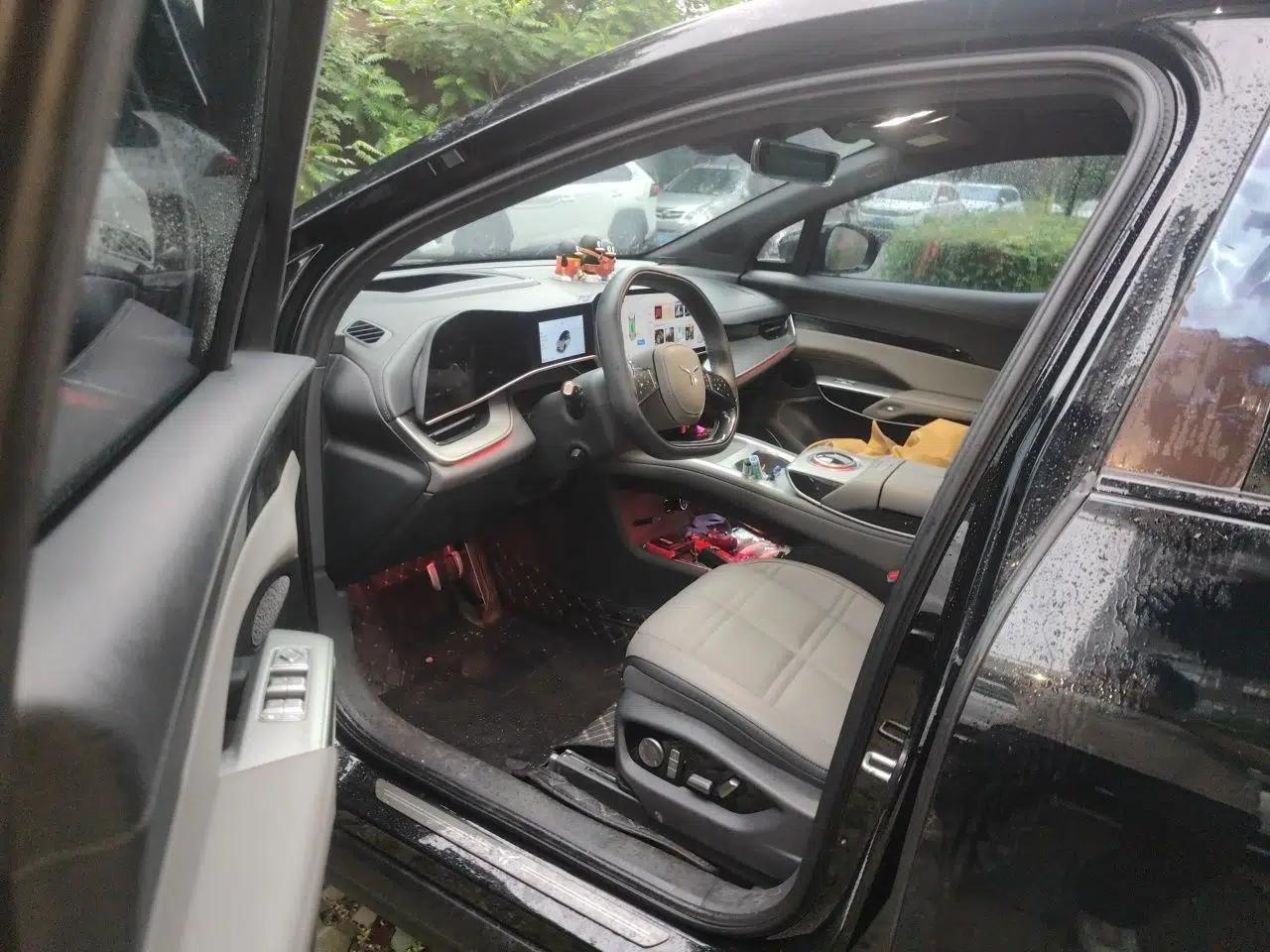 Hongqi Tiangong 08 2025 730 Max Rear-Drive Version — миниатюра 16