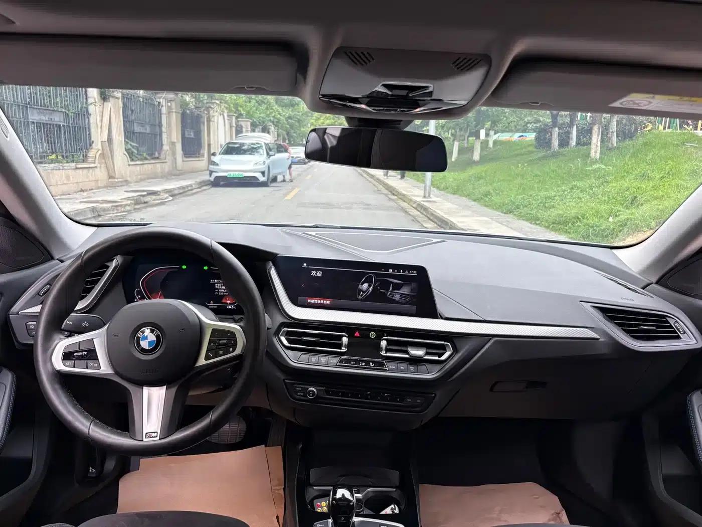 2023 BMW 2 Series (Imported) 225i Coupe M Sport Shadow Edition — миниатюра 9