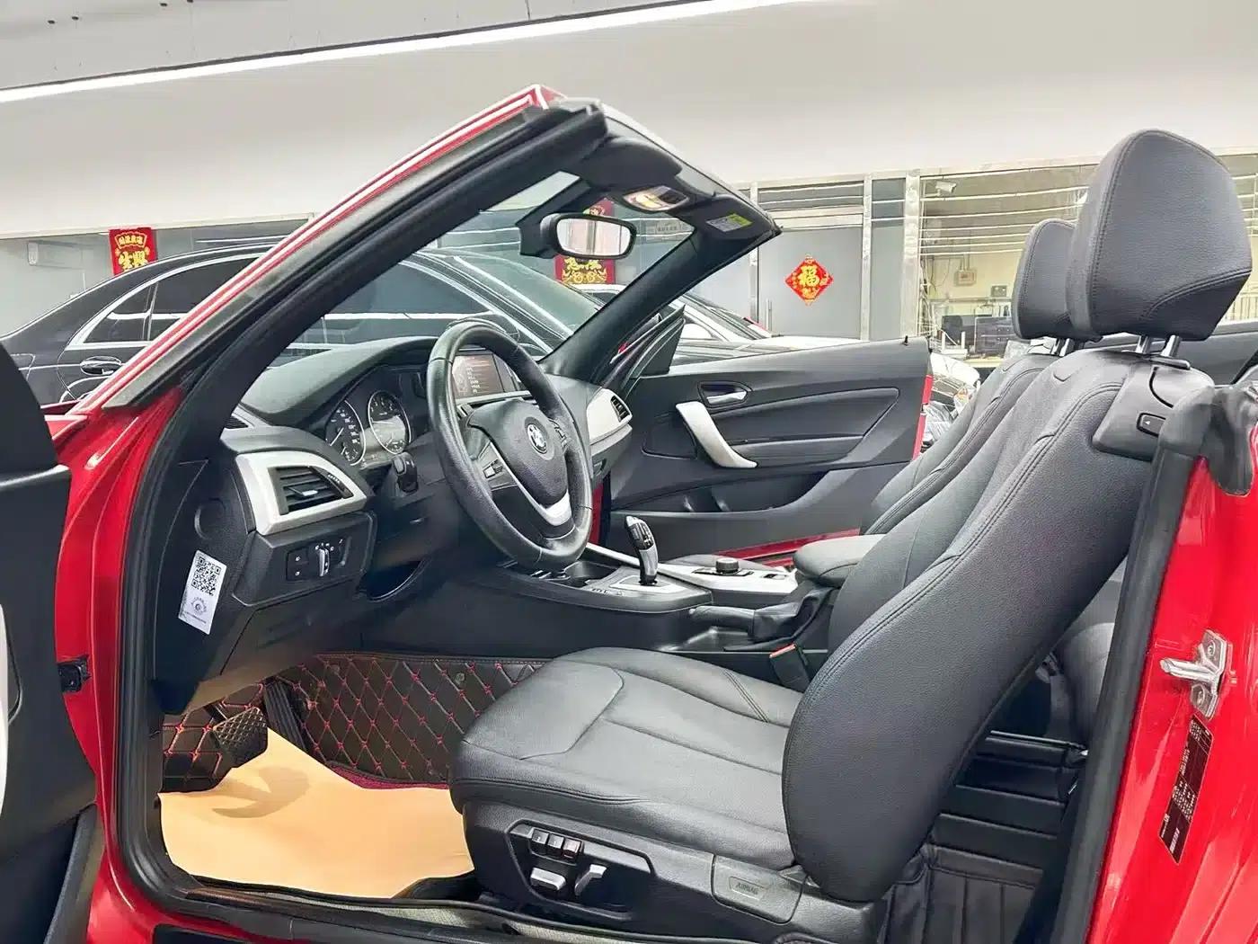 BMW 2 Series (Imported) 2015 220i Convertible Coupe Leading Model — миниатюра 13