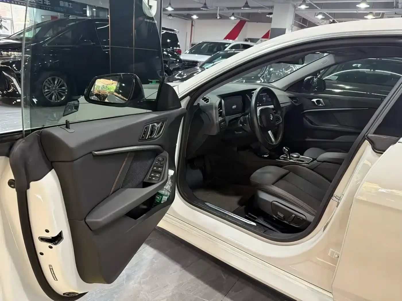 2023 BMW 2 Series (Imported) 225i Coupe M Sport Package — миниатюра 2
