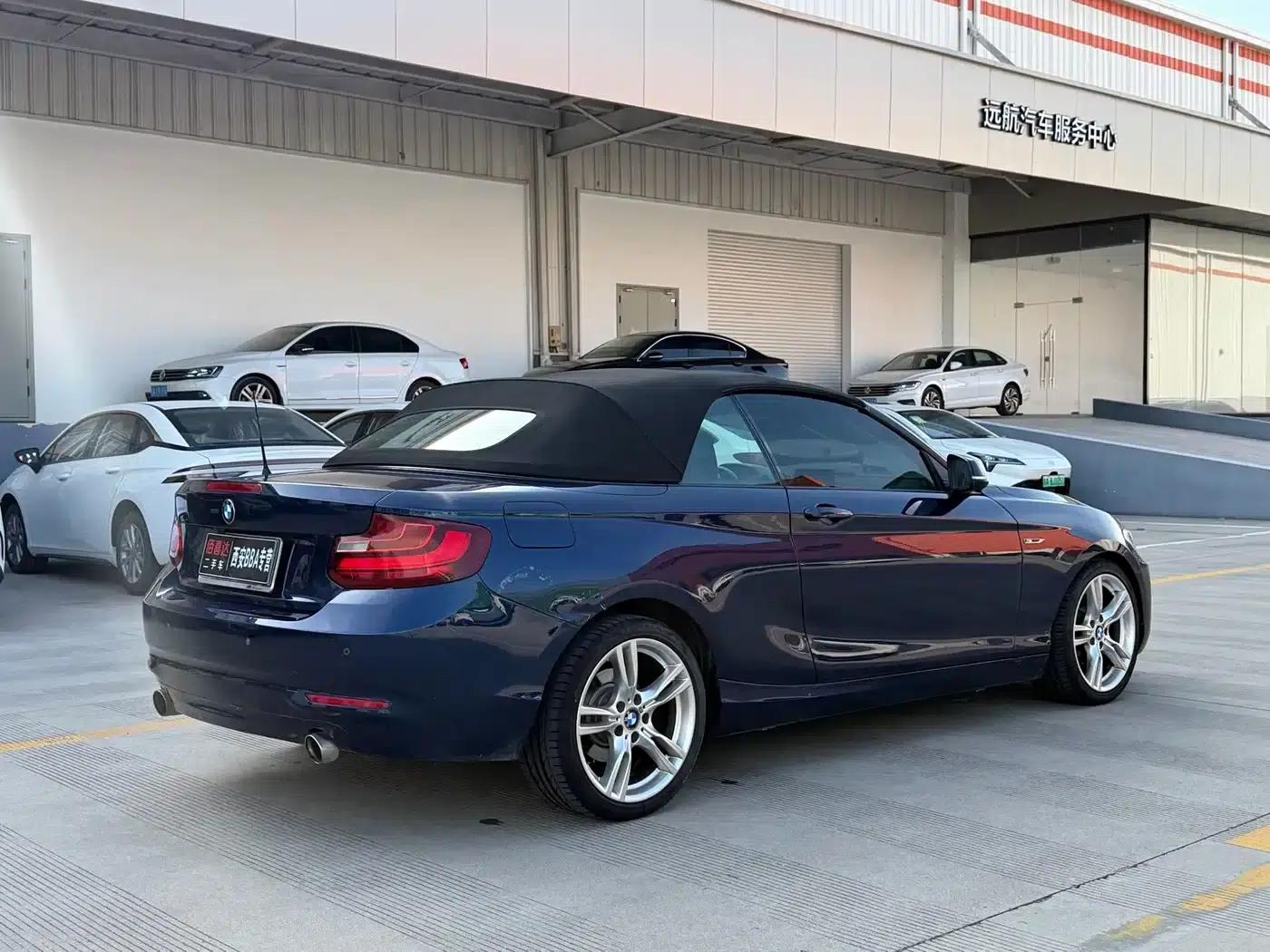2015 BMW 2 Series Imported 218i Convertible Coupe — миниатюра 8