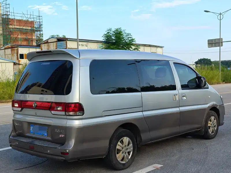 Lingzhi 2017 M3L 1.6L 7-seater Comfort Model — миниатюра 6