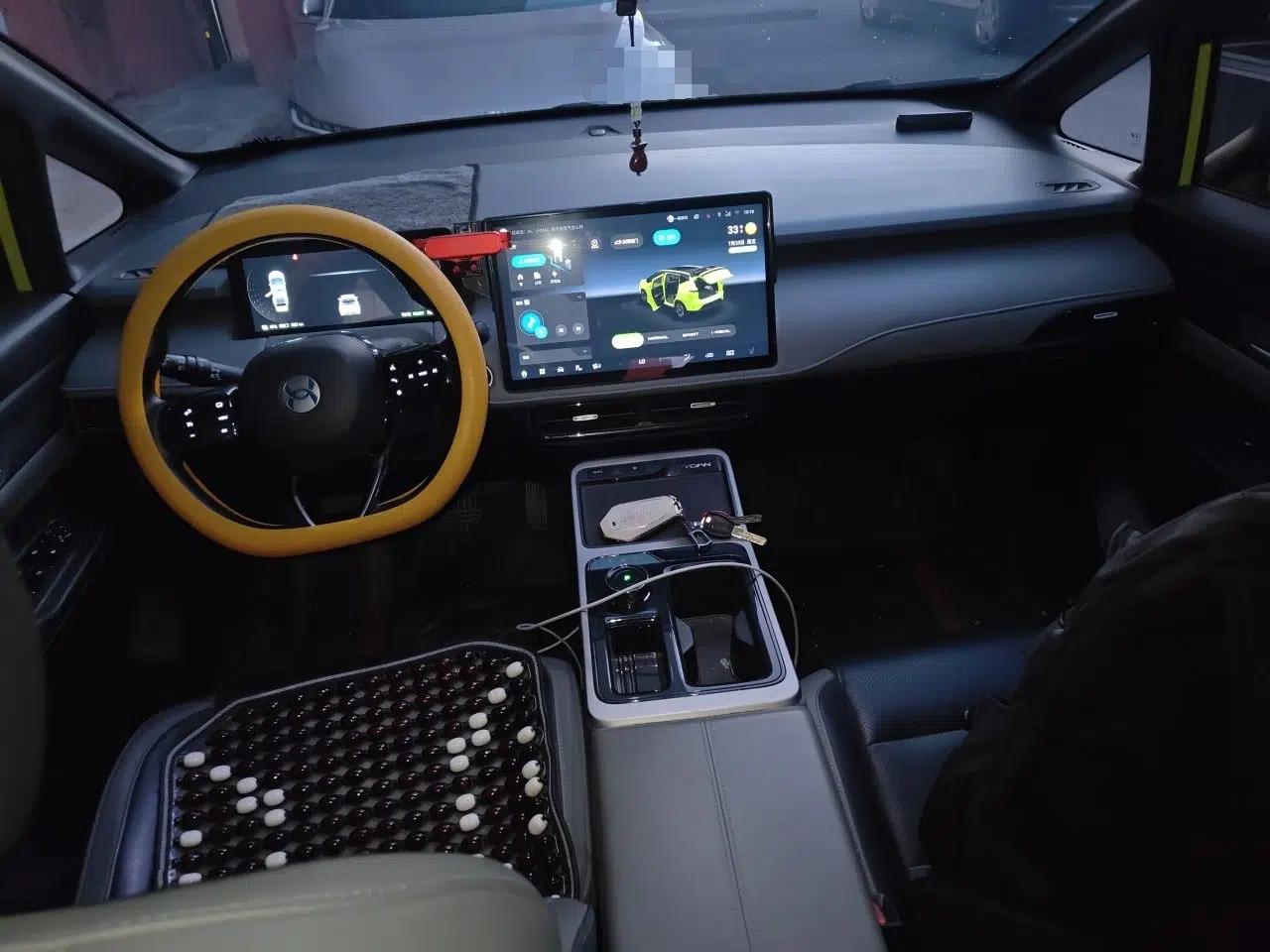 Hycan Z03 2022 510 km Range Trendy Cool Version 135 kW 63.98 kWh — миниатюра 9