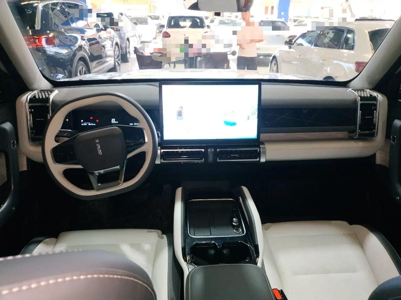 iCAR 03 2024 501km Two-Wheel Drive Long-Range Version — миниатюра 12