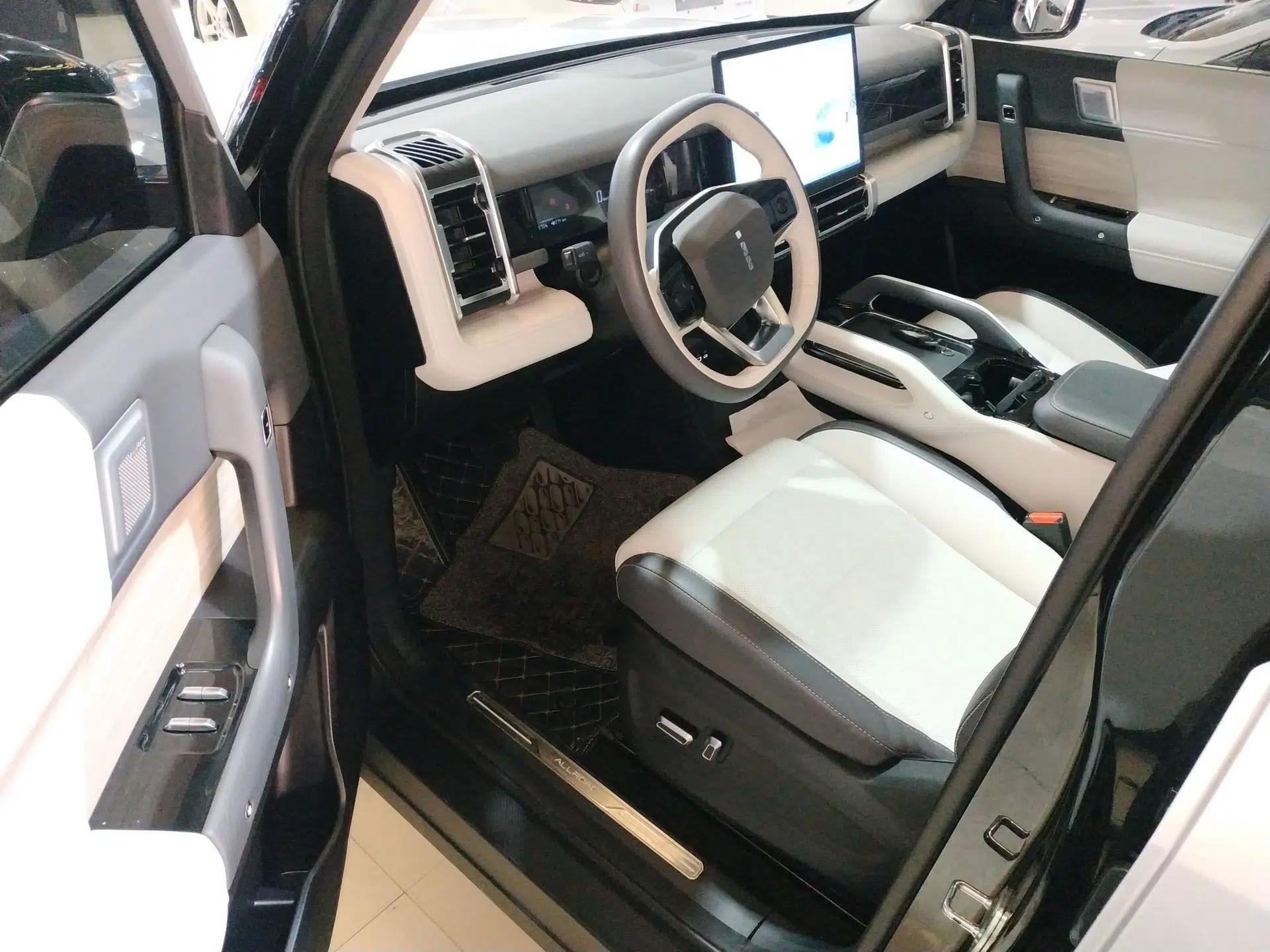 iCAR 03 2024 501km Two-Wheel Drive Long-Range Version — миниатюра 18