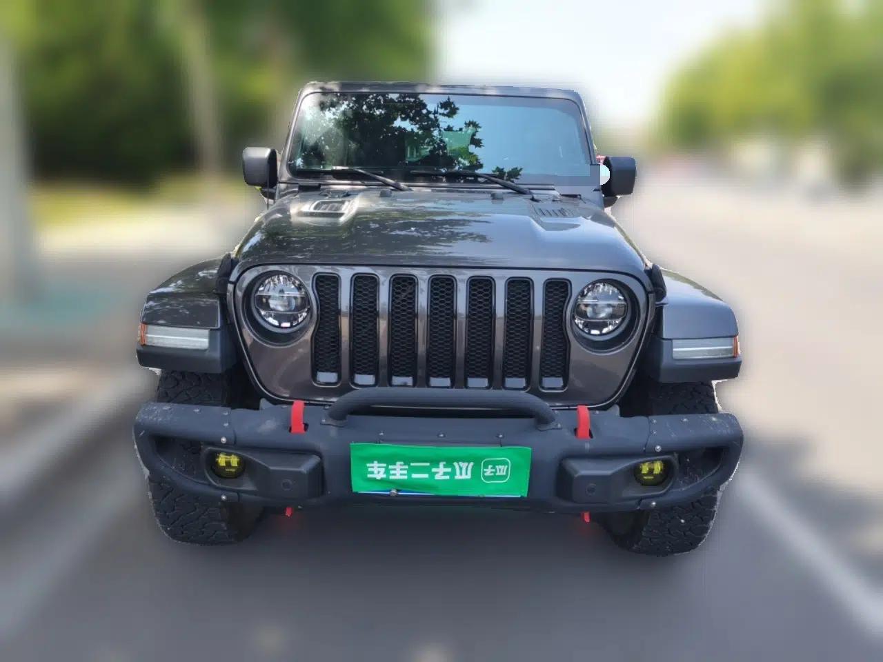 Jeep Wrangler 2022 2.0T High Altitude Four-Door Edition — миниатюра 2