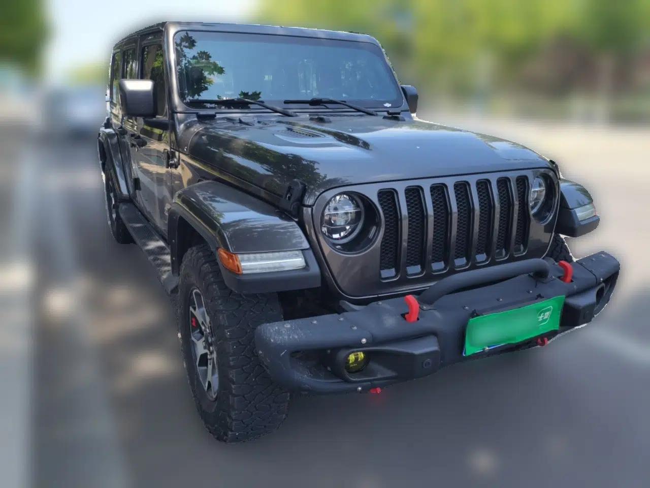 Jeep Wrangler 2022 2.0T High Altitude Four-Door Edition — миниатюра 3