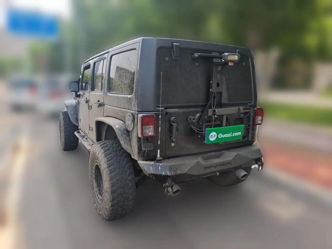 Jeep Wrangler 2017 3.6L Rubicon Four-Door Comfort Edition — миниатюра 4