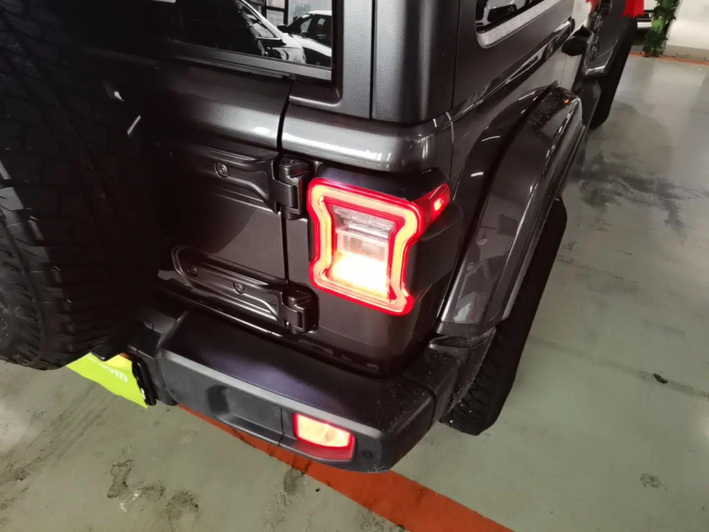 Jeep Wrangler 2019 2.0T Sahara 4-Door Version China V Standard — миниатюра 9