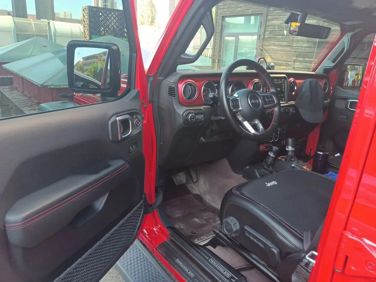 Jeep Wrangler 2021 2.0T Robin Hood Four-Door Edition — миниатюра 16