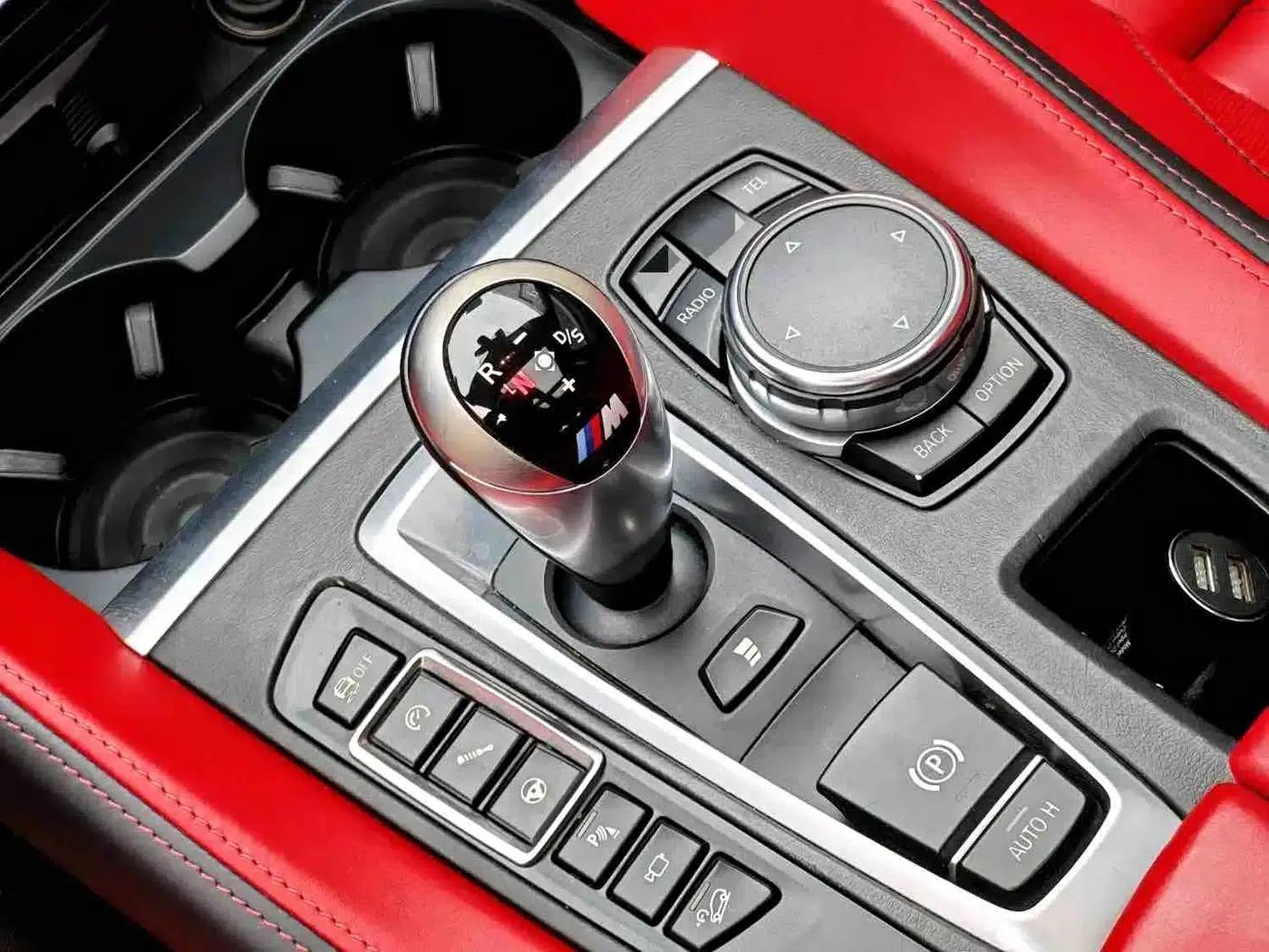 2015 BMW X5 M — миниатюра 12
