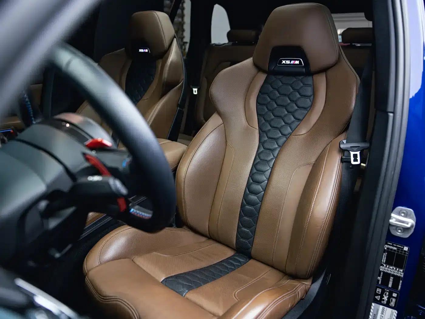 2020 BMW X5 M — миниатюра 15